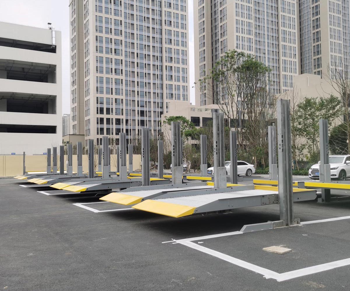四柱簡易升降類機(jī)械式立體停車設(shè)備二手